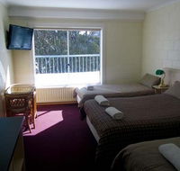 Falls Creek Hotel - Palm Beach Accommodation
