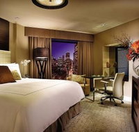 Four Seasons Hotel - Palm Beach Accommodation