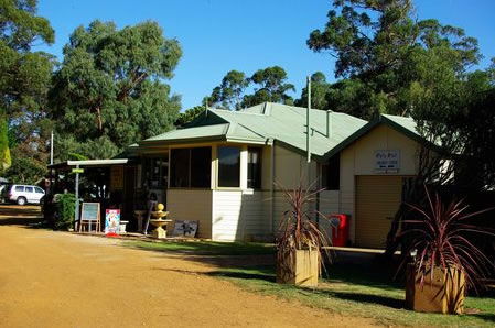 Albany Happy Days Caravan Park - Palm Beach Accommodation 0