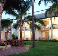 Mandurah Gates Resort - Palm Beach Accommodation
