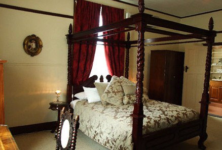 Mundarlo ACT Palm Beach Accommodation