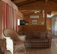 Glen Ayr Cottages - Palm Beach Accommodation