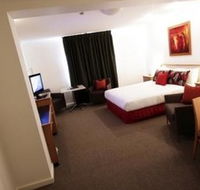 Townhouse Hotel - Palm Beach Accommodation