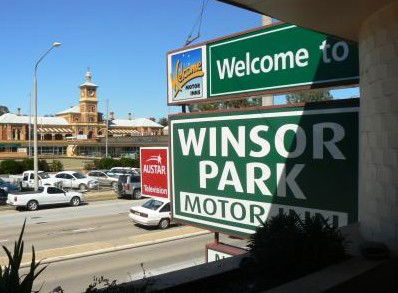 Albury NSW Palm Beach Accommodation