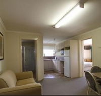 Araluen Motor Lodge - Palm Beach Accommodation