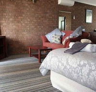 Bayside Motel - Palm Beach Accommodation