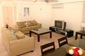 AA Oceana On Broadbeach - Palm Beach Accommodation 2