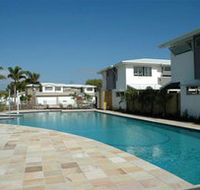Coolum Villas - Palm Beach Accommodation