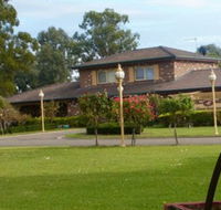 Carriage House Motor Inn - Palm Beach Accommodation