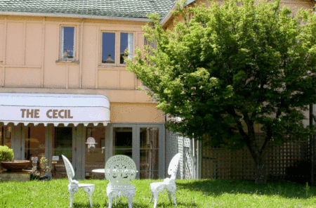 The Cecil Guest House - Palm Beach Accommodation