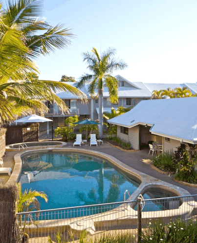 Pelican Beach Resort - Palm Beach Accommodation