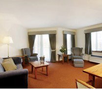 Gateway On Monash Boutique Hotel - Palm Beach Accommodation 2