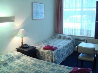 Ashburton VIC Palm Beach Accommodation