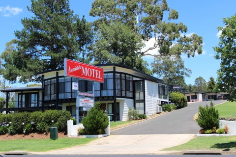 Armidale Motel - Palm Beach Accommodation 0