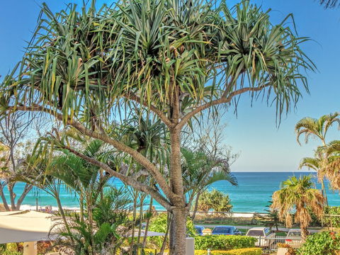 AA Oceana On Broadbeach - Palm Beach Accommodation 17