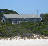 Island Beach Escape - Palm Beach Accommodation