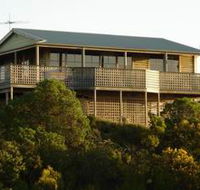 Lantauanan - The Lookout - Palm Beach Accommodation