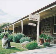 Thomas Henry's Of Port Elliot - Palm Beach Accommodation
