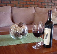 The Creek Cottage - Palm Beach Accommodation