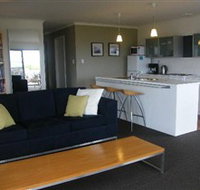 Coorong Waterfront Retreat - Palm Beach Accommodation