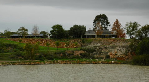 Paringa House B&B Stone Cottages - Palm Beach Accommodation 7