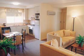 Village Apartments - Palm Beach Accommodation 1