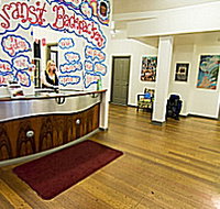 Transit Backpackers - Palm Beach Accommodation