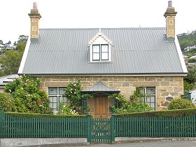Unknown ACT Palm Beach Accommodation