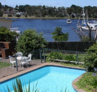 Leisure Inn Waterfront Lodge - Palm Beach Accommodation