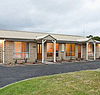 Leisureville Holiday Villas - Palm Beach Accommodation