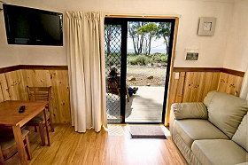 Captain James Cook Caravan Park - Palm Beach Accommodation 0