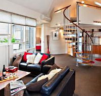 TWOFOURTWO Boutique Apartments - Palm Beach Accommodation