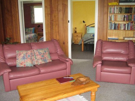Inala Country Accommodation - Palm Beach Accommodation 2