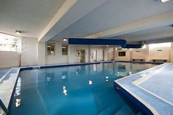 Country Club Villas - Palm Beach Accommodation 1