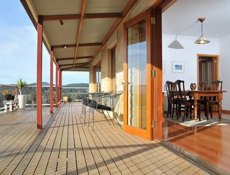 Manfield - Palm Beach Accommodation 2