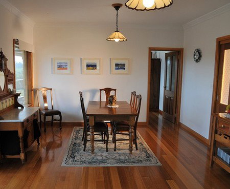 Manfield - Palm Beach Accommodation 4