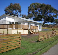 Waterside Accommodation - Palm Beach Accommodation