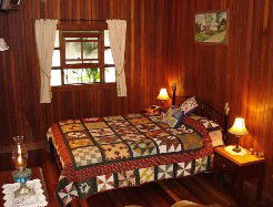 Amamoor Lodge - Palm Beach Accommodation 1