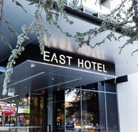 East Hotel - Palm Beach Accommodation