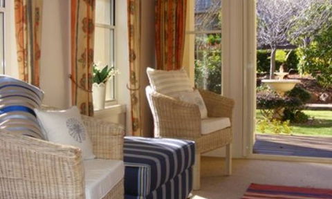 Akame - Palm Beach Accommodation 2