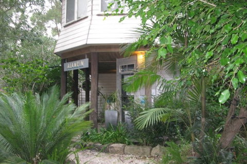 Alamein Caravan Park - Palm Beach Accommodation 4