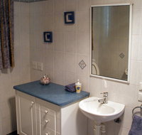 Blue Wren Cottage - Coolabah - Palm Beach Accommodation