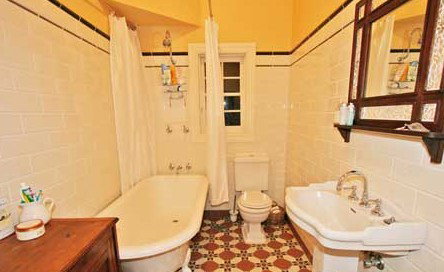 Ms. - Palm Beach Accommodation 2