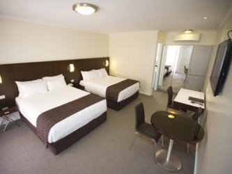 Mercure Wagga Wagga - Palm Beach Accommodation 3