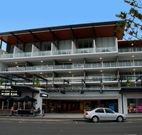 Echelon Apartments Yeppoon - Palm Beach Accommodation