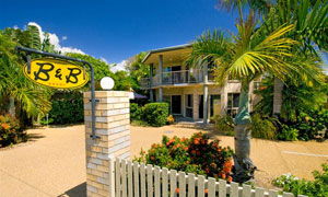 While Away Bed And Breakfast - Palm Beach Accommodation 0