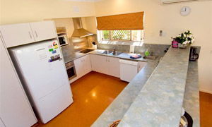 While Away Bed And Breakfast - Palm Beach Accommodation 3