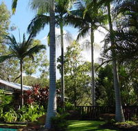 Hidden Valley Cabins - Palm Beach Accommodation