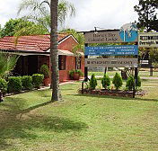 Hervey Bay Colonial Lodge - Palm Beach Accommodation