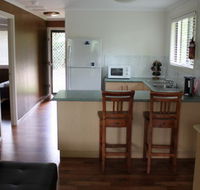 Sanctuary Lakes Fauna Retreat - Palm Beach Accommodation